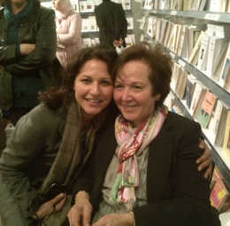 Latifa Rkha Ecrivaine Foire du livre Casablanca 19 Fev 2012